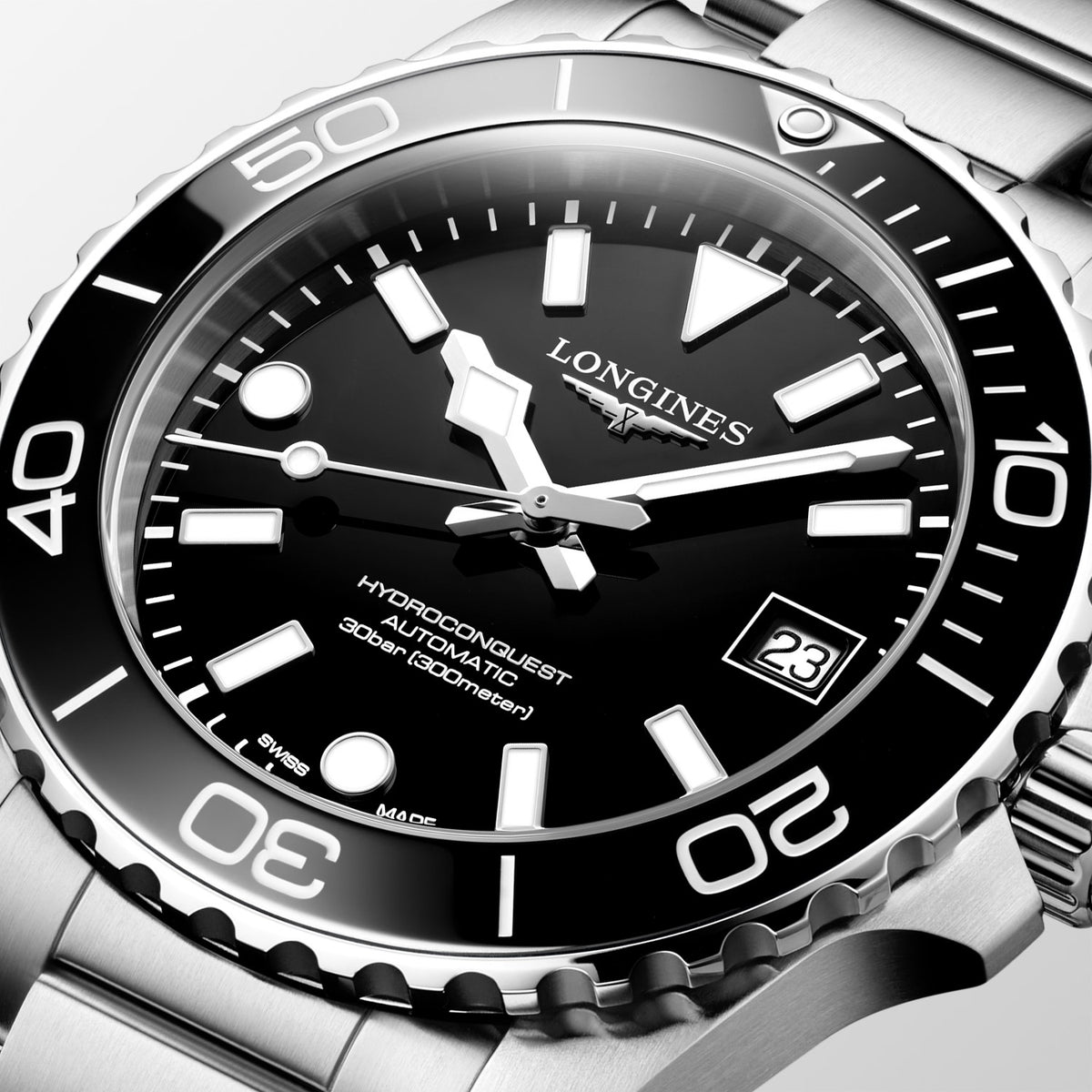 Longines HydroConquest Black 39mm Steel Bracelet Watch L3.779.4.56.6