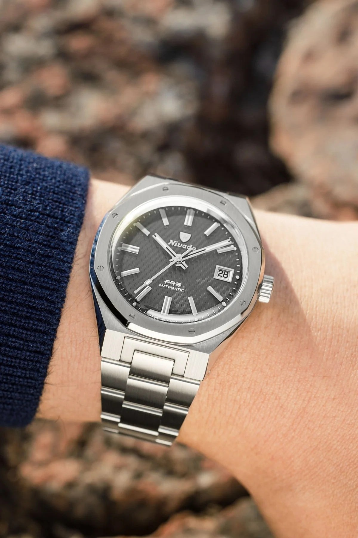 Nivada Grenchen F77 Grey MK2 Date 38mm 69012A77