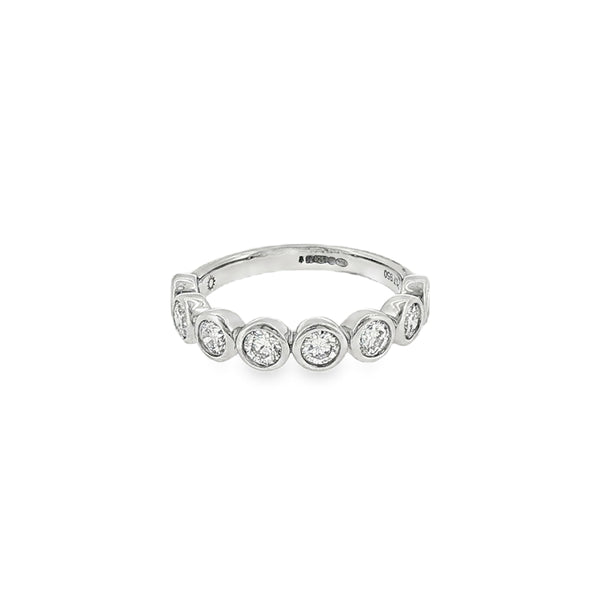 Round Brilliant Cut 1.00ct, Platinum Rubover Set Ring
