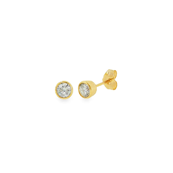 Diamond Round Brilliant Cut 0.64ct, 9ct Yellow Gold Stud Earrings