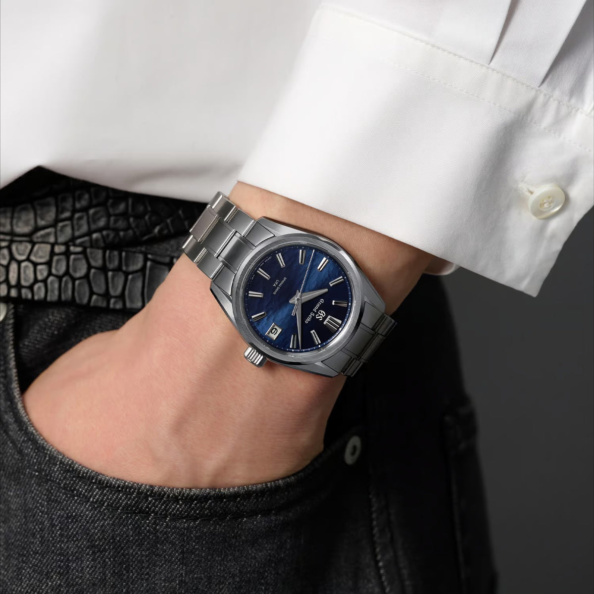 Grand Seiko Evolution 9 'Lake Suwa Summer Sun' Spring Drive UFA 40mm Watch SLGB013