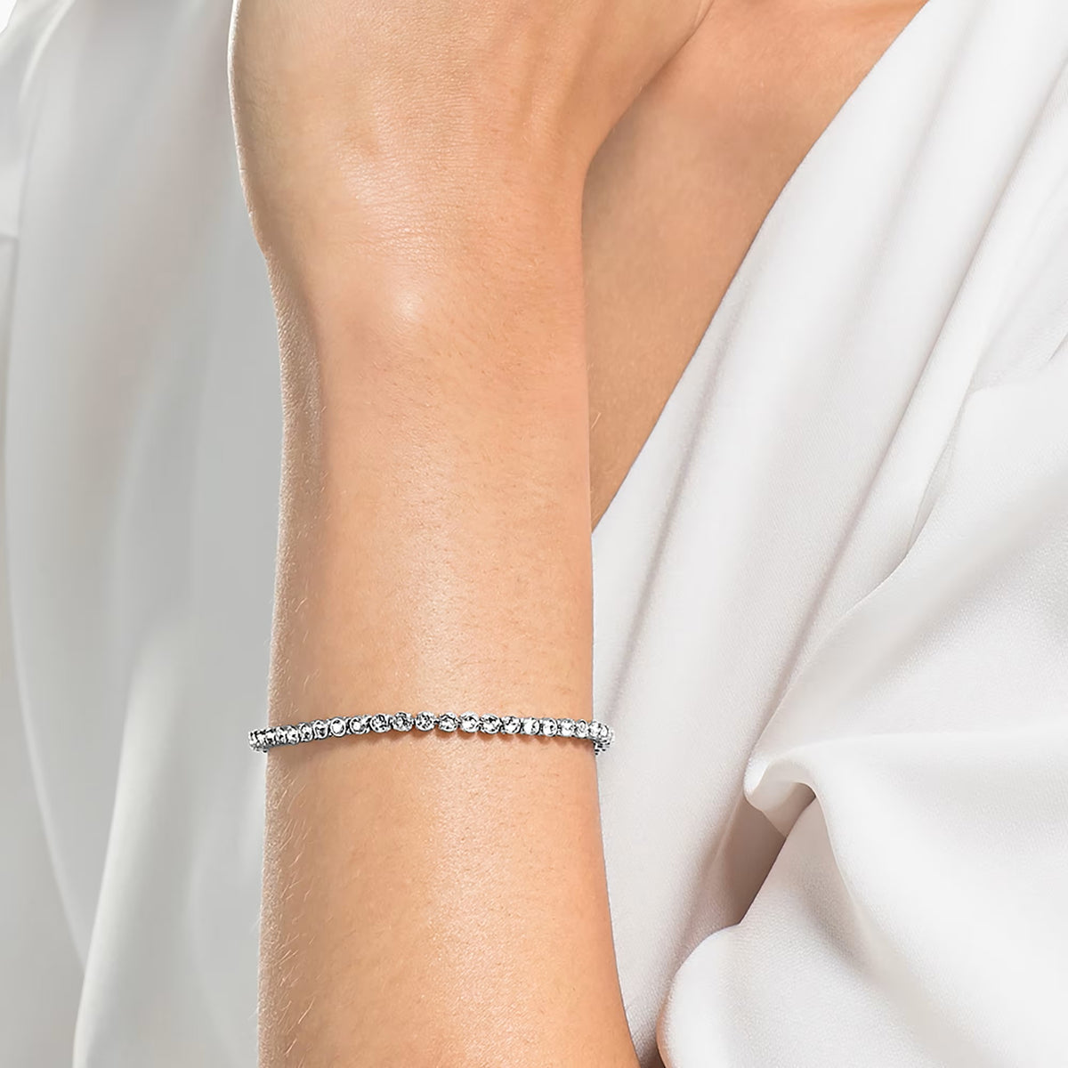 Swarovski Imber Emily Round cut, White, Rhodium plated Tennis Bracelet