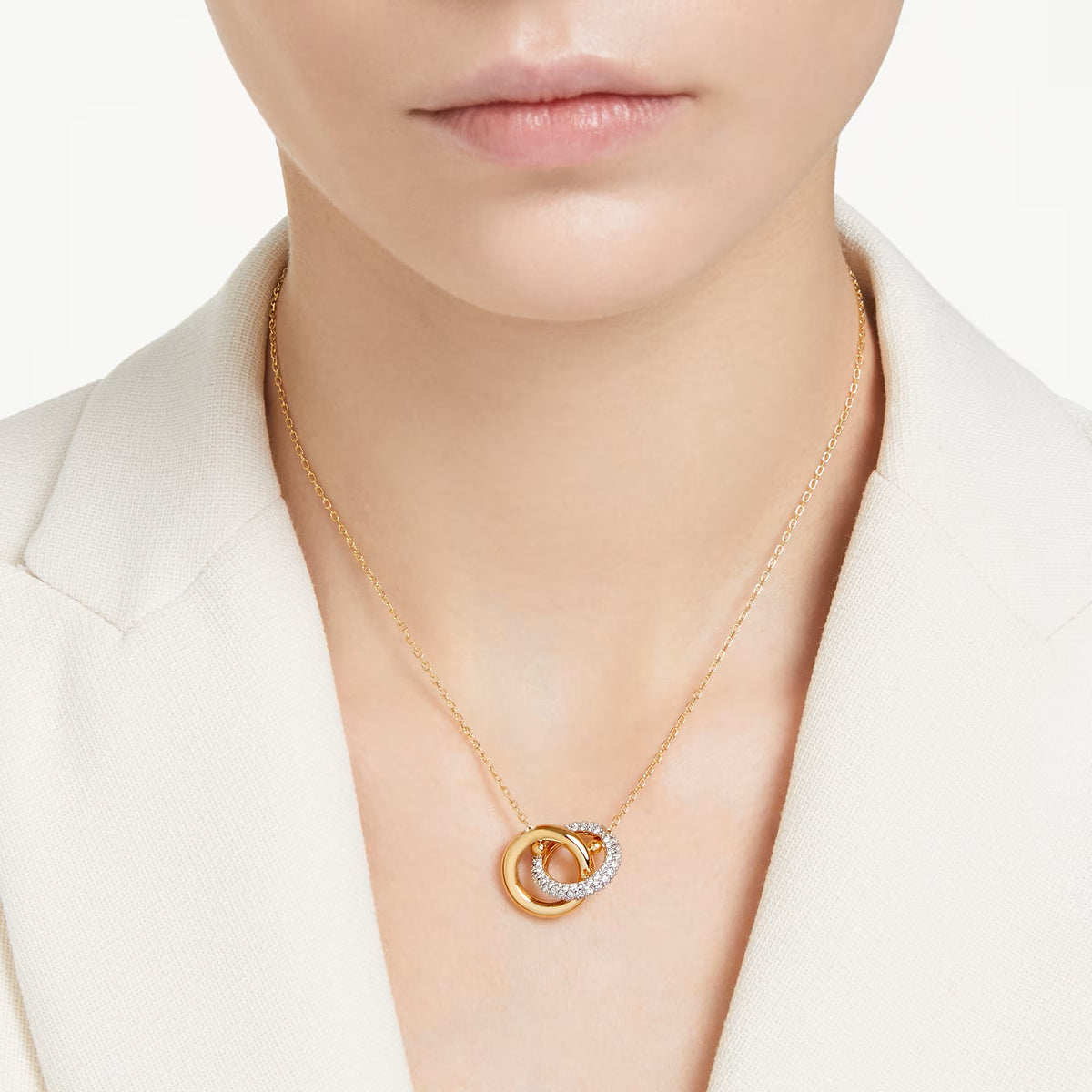 Swarovski Dextera Interlocking loop, White, 18K gold finish Pendant