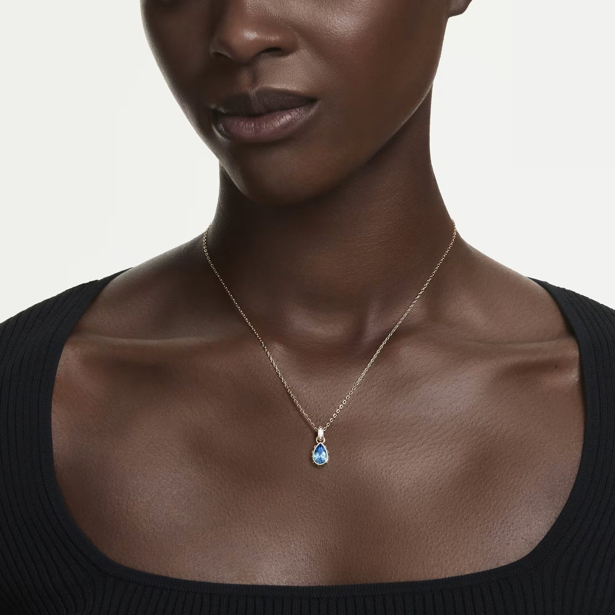 Swarovski Chroma Pear cut, Blue, 18K gold finish Pendant