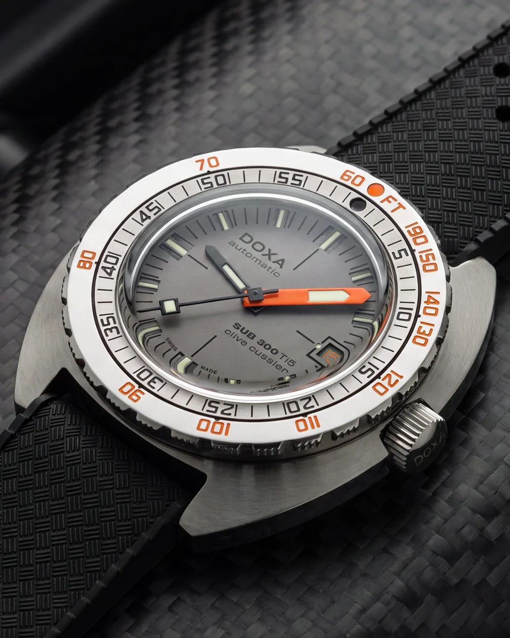 Doxa SUB 300 Ti5 Clive Cussler Limited Edition 42mm Watch 823.50.121.20-SE14