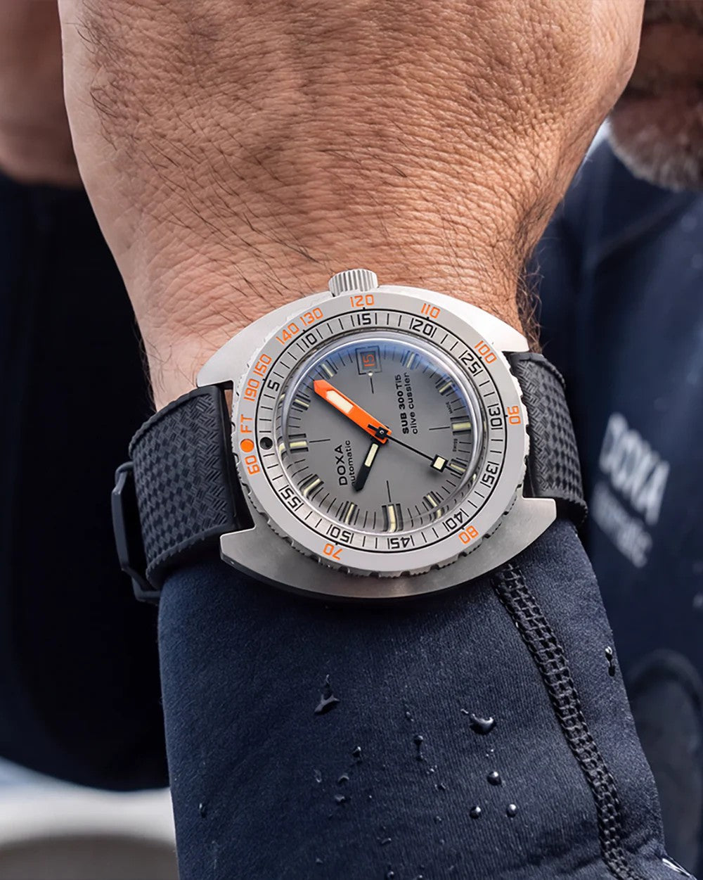 Doxa SUB 300 Ti5 Clive Cussler Limited Edition 42mm Watch 823.50.121.20-SE14