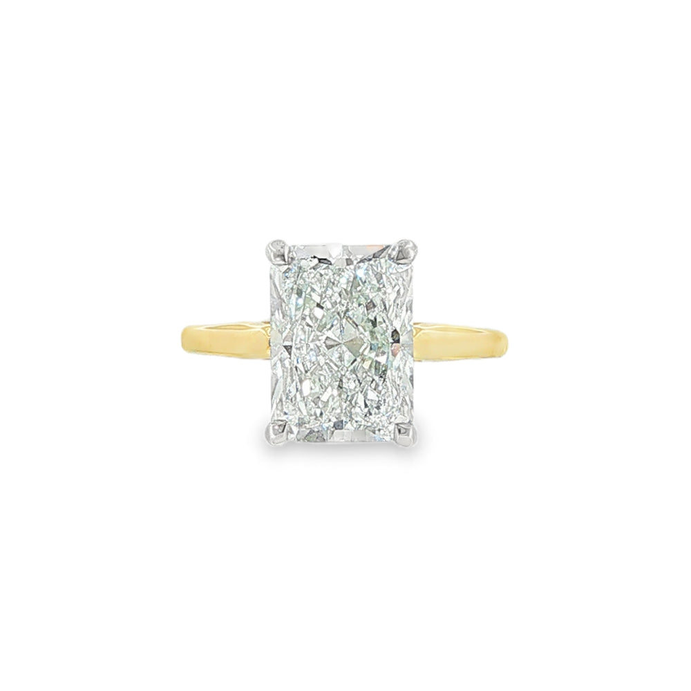 Radiant Cut 4.14ct Lab Grown Diamond, 18ct Yellow Gold Ring