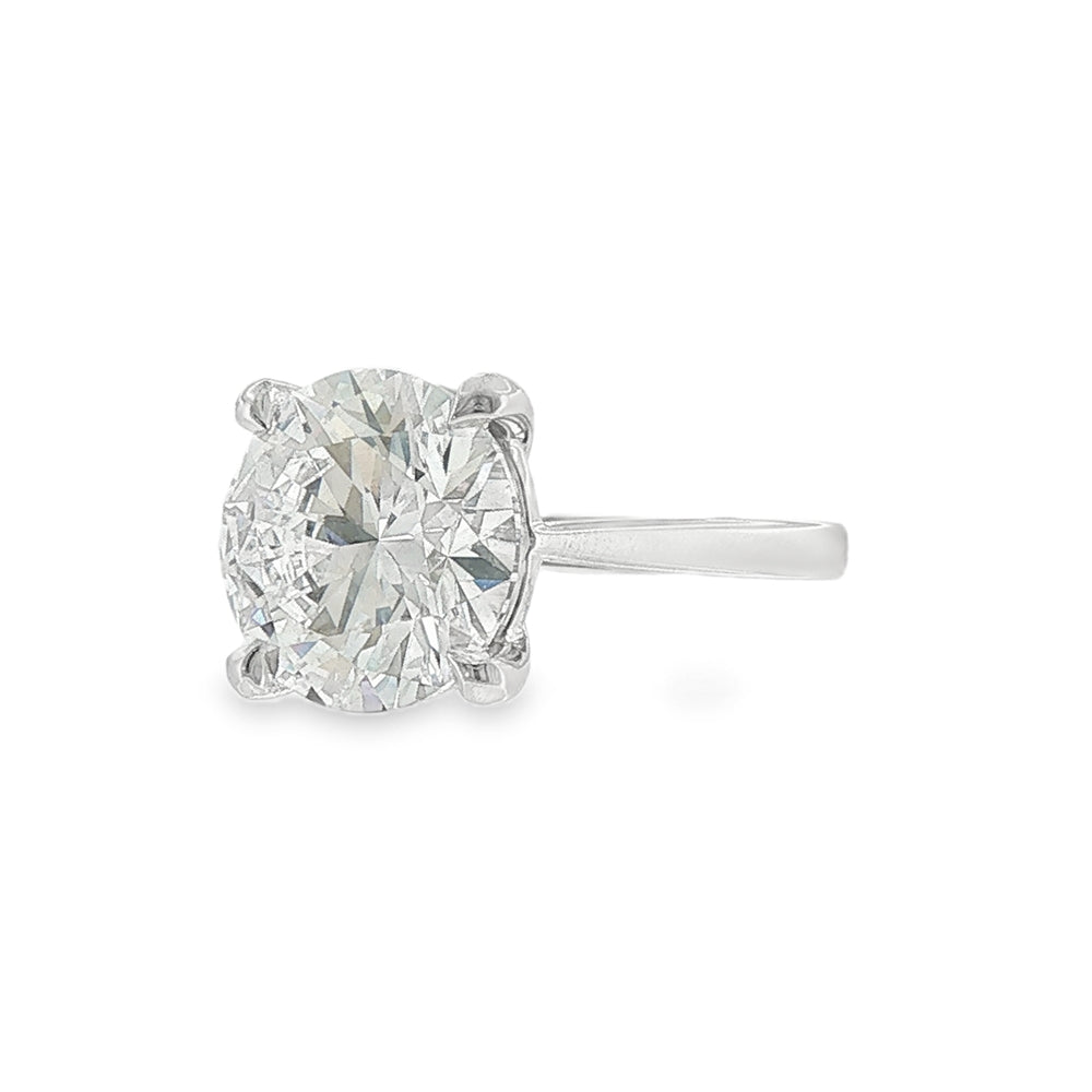 Round Brilliant Cut 7.01ct Lab Grown Diamond, Platinum Ring