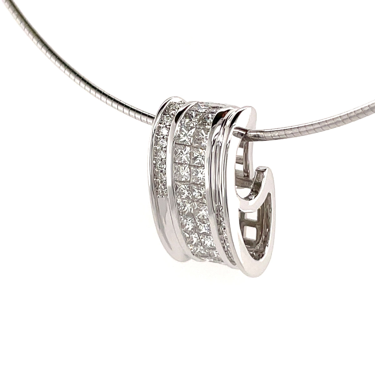 Diamond Row Set 18ct Pendant