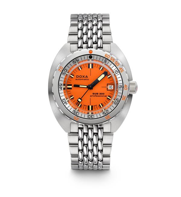 Doxa SUB 300 COSC Professional Stainless Steel 821.10.351.10