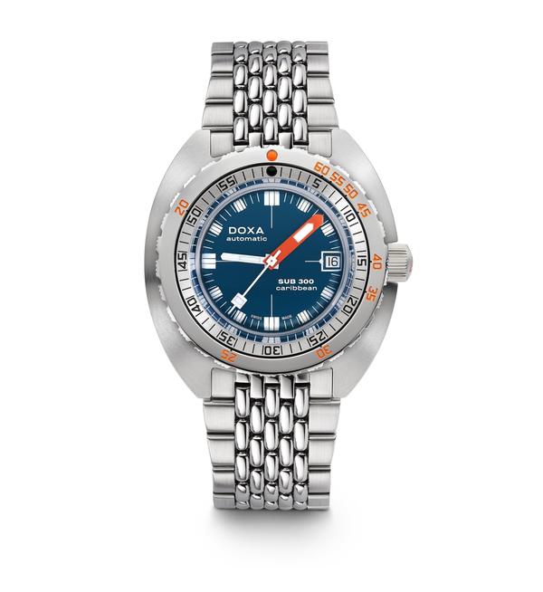 Doxa SUB 300 COSC Caribbean Stainless Steel 821.10.201.10
