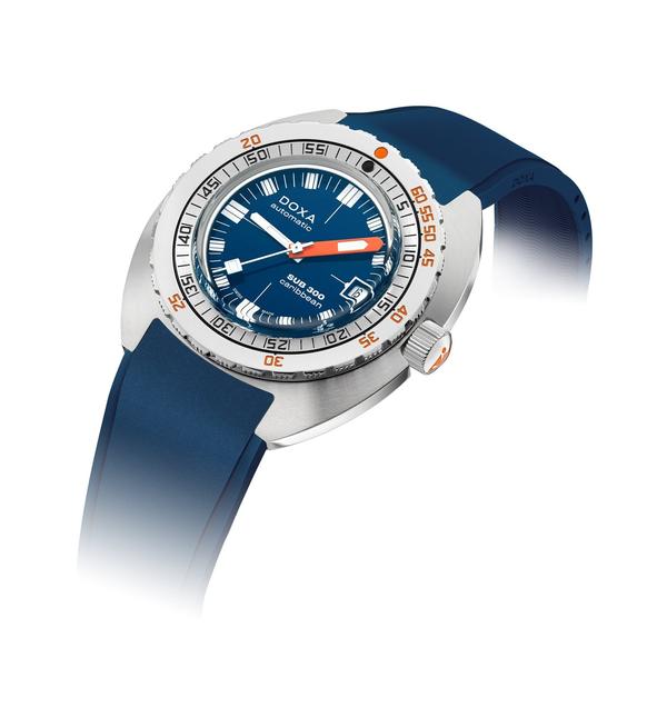 Doxa SUB 300 COSC Caribbean Rubber 821.10.201.32