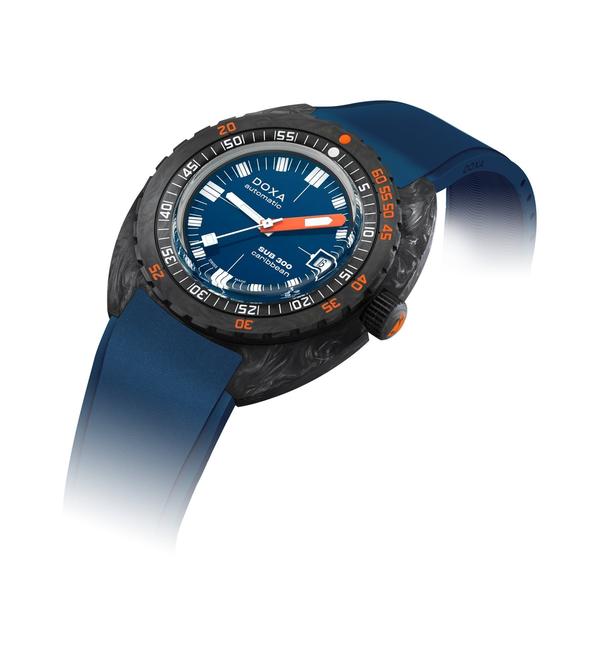 Doxa SUB 300 Carbon Caribbean Navy Rubber 822.70.201.32