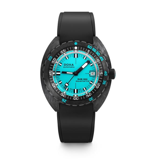 Doxa SUB 300 Carbon Aquamarine Black Rubber 822.70.241.20