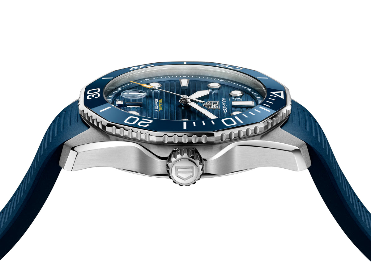 Tag Heuer Aquaracer Professional 300 Blue Rubber 43mm