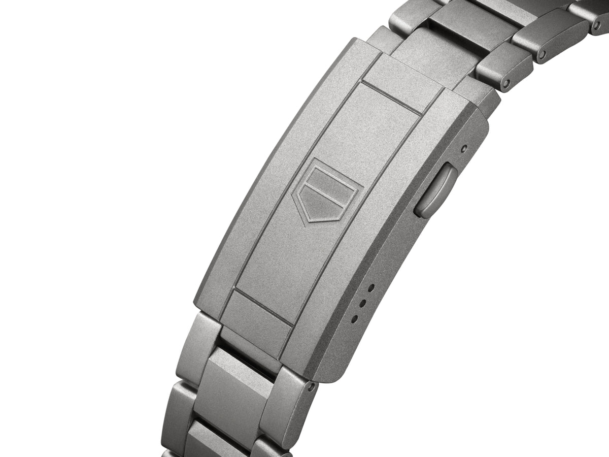Tag Heuer Aquaracer Professional 200 Solargraph Titanium 40mm Watch WBP1180.BF0000