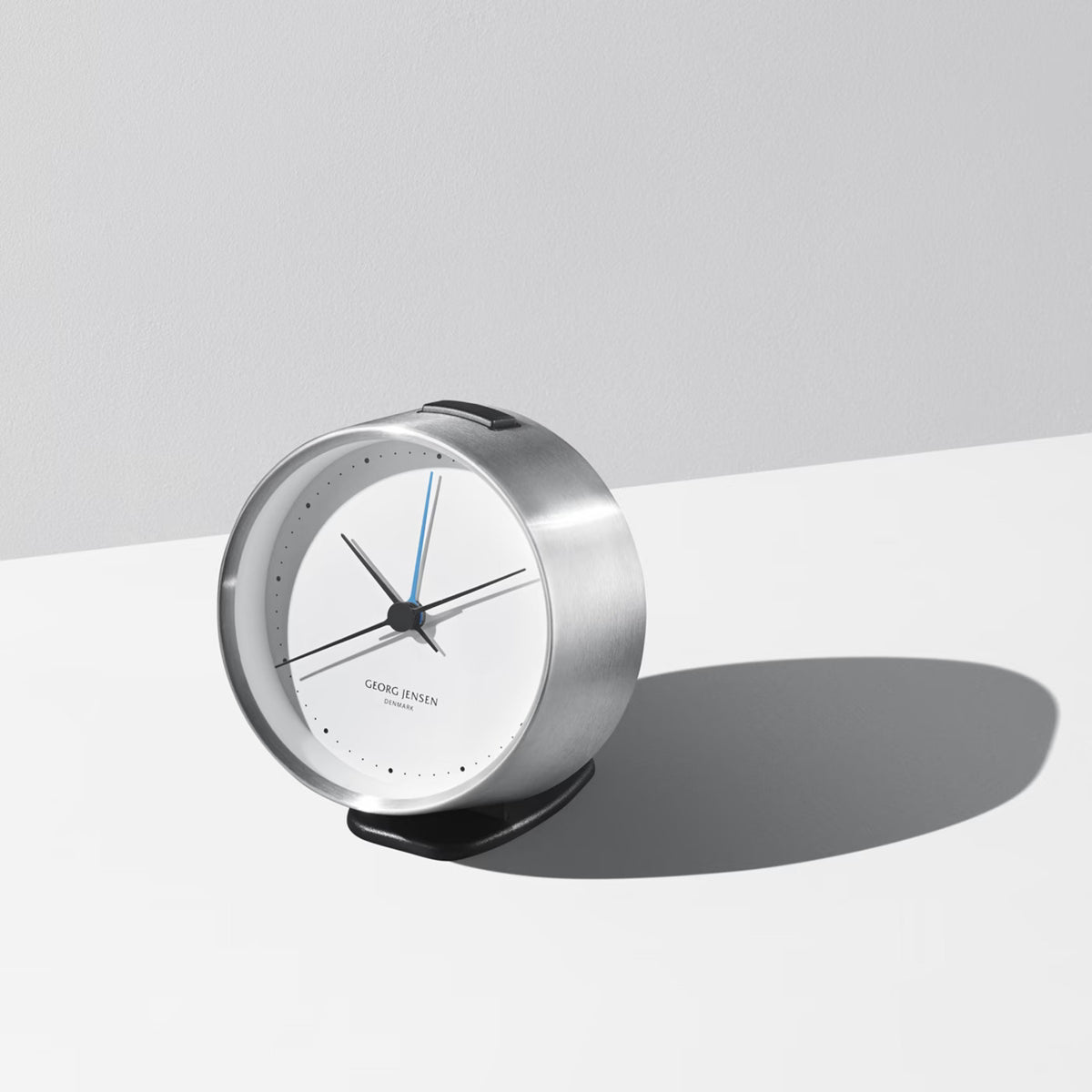 Georg Jensen Koppel Clock w. Alarm and Holder, White 10cm