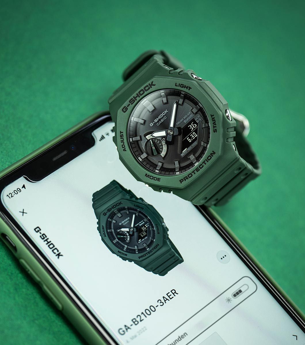 G-SHOCK Bluetooth® Solar 2100 Series Green GA-B2100-3AER