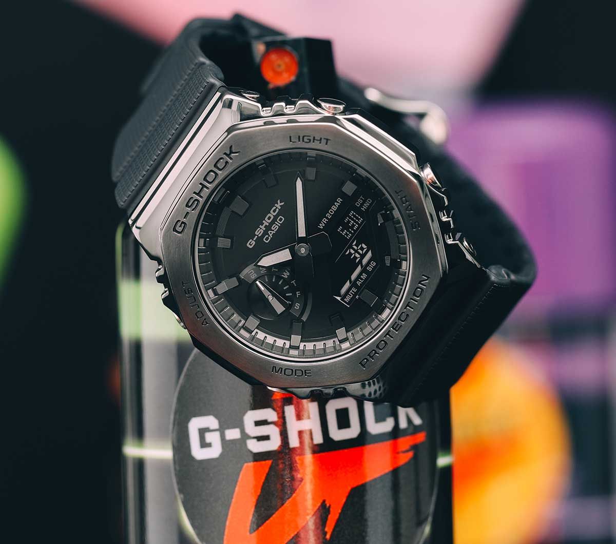 G-SHOCK All Black Metal Cover Series GM-2100BB-1AER