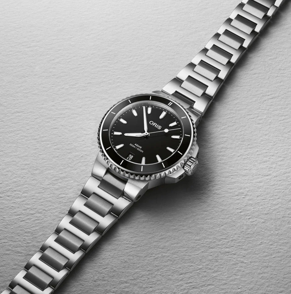 Oris Aquis Date Black Dial 36.5mm Watch