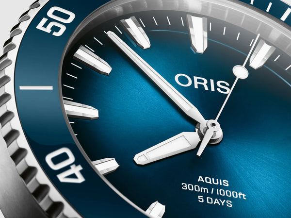 Oris Aquis Date Calibre 400 Blue 43.5mm Watch