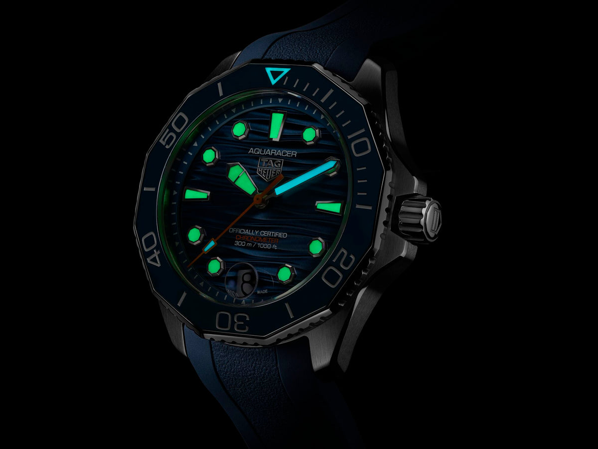 Tag Heuer Aquaracer Professional 300 Date, Blue Dial, Rubber Strap, 42mm Watch WBP5111.FT6259