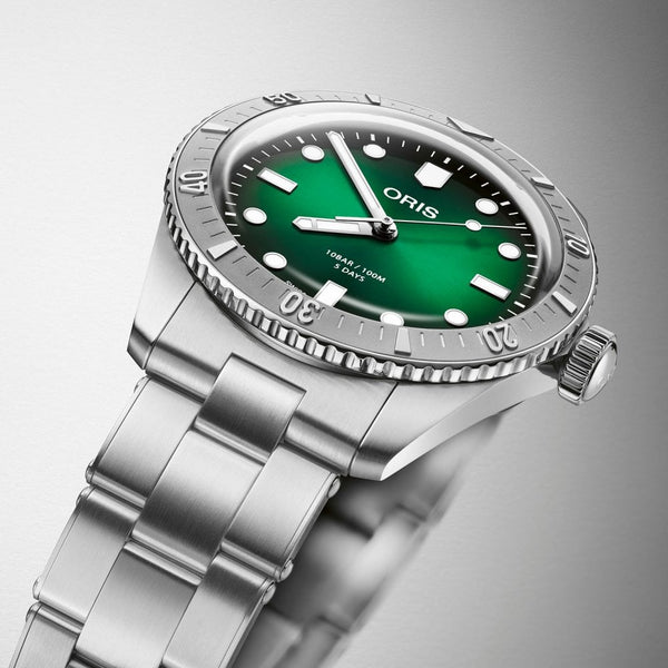 Oris Divers Sixty-Five Green Dial, No Date, Calibre 400, 38mm Watch 01 400 7774 4057-07 8 19 18