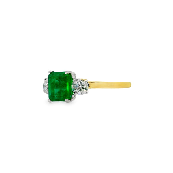 Emerald and Diamond 3 Stone, 18ct Yellow Gold Ring