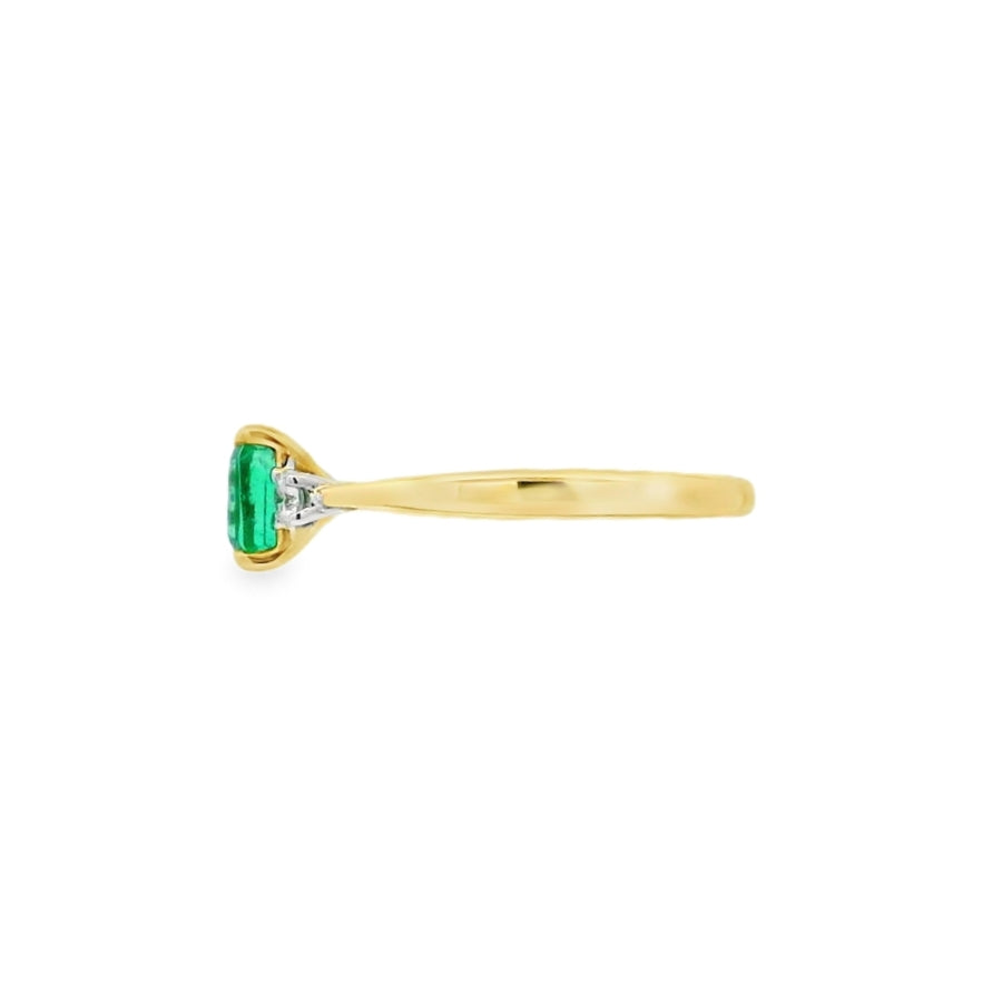 Emerald and Diamond 3 Stone, 18ct Yellow Gold Ring