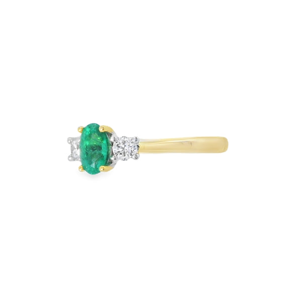 Emerald and Diamond 3 Stone, 18ct Yellow Gold Ring