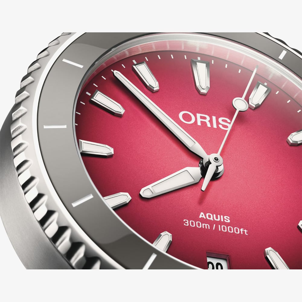Oris Aquis Date Taste of Summer 36.5mm Watch 01 733 7792 4158-07 8 19 05P
