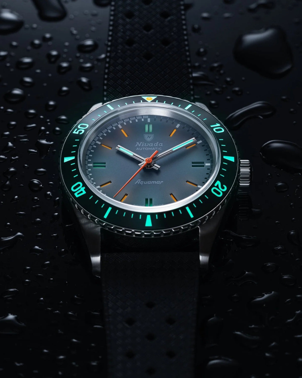 Nivada Grenchen Aquamar Grey Automatic Rubber tropic 38mm Watch 32077A01