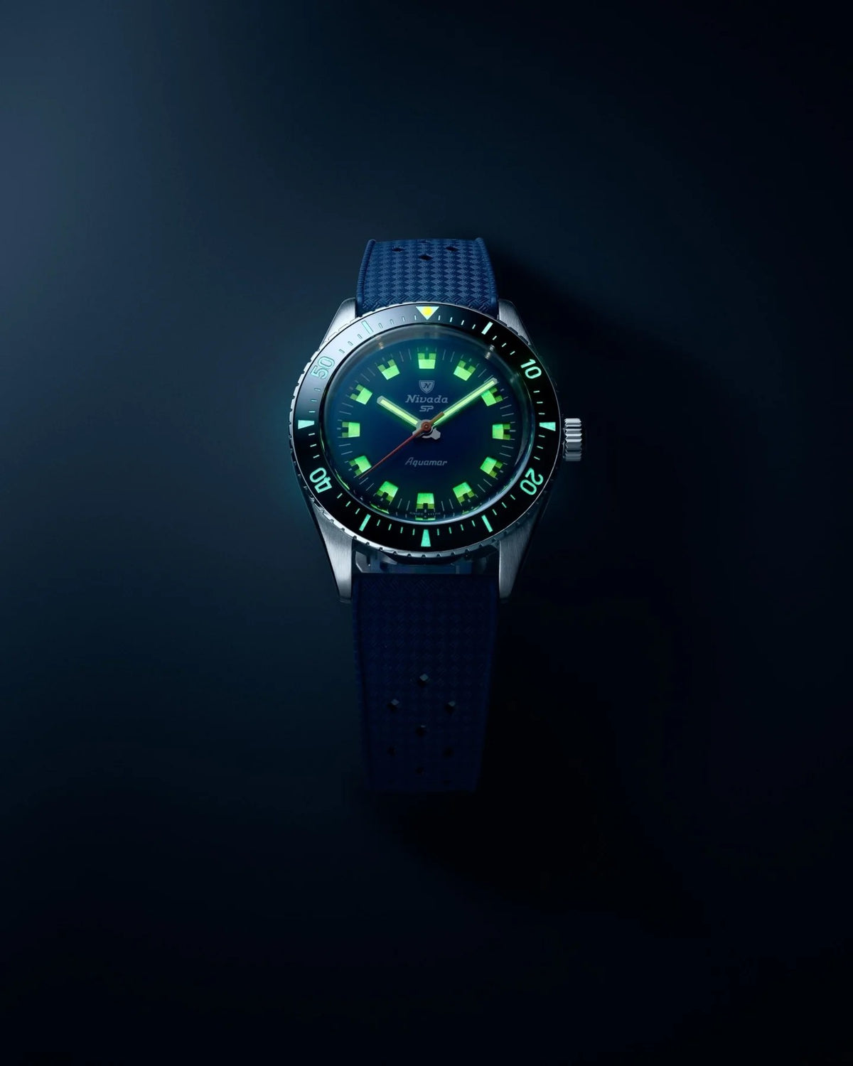 Nivada Grenchen Aquamar Blue Automatic Rubber tropic 38mm Watch 32074A24