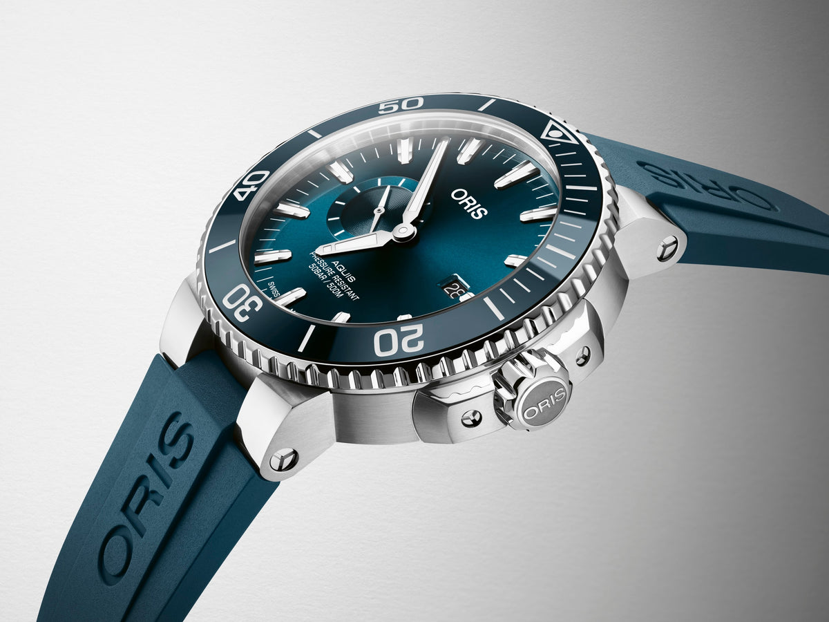 Oris Aquis Date Small Seconds Blue Rubber Strap 45.5mm Watch