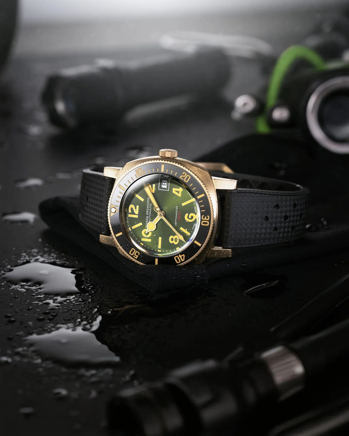 Nivada Grenchen Depthmaster Bronze Green Ruber Strap 39mm Watch 14132A01