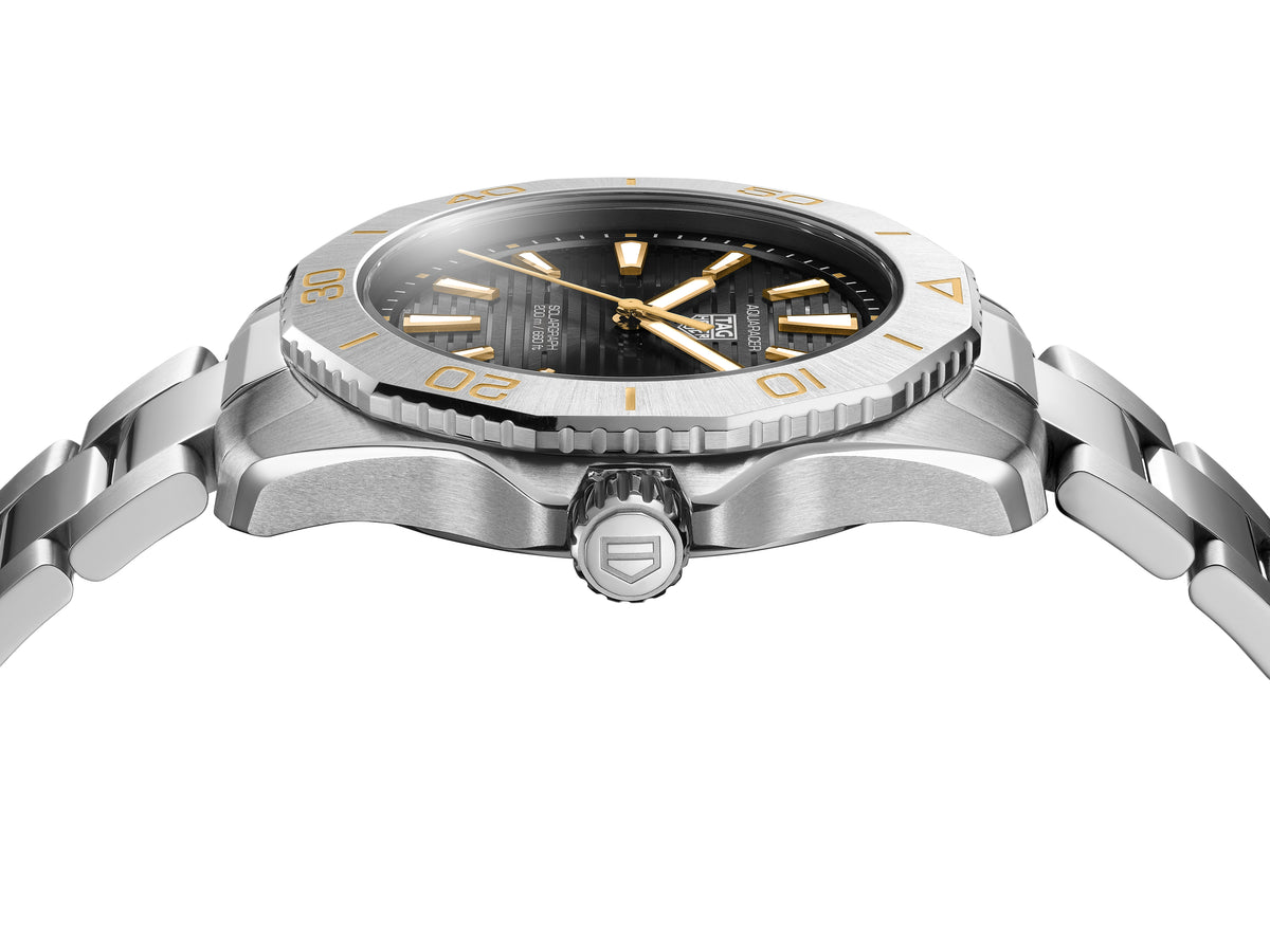 Tag Heuer Aquaracer Professional 200 Solargraph UK Limited Edition 40mm WBP1119.BA0000