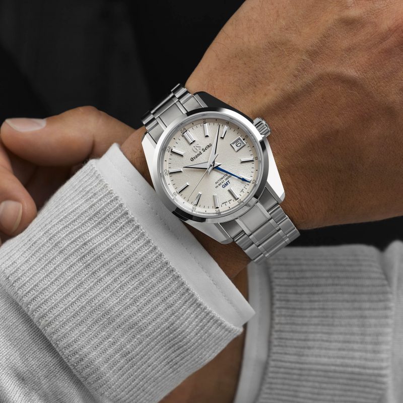 Grand Seiko Heritage 'Snowfall Mount Iwate' 44GS Hi-Beat GMT 40mm Watch SBGJ263