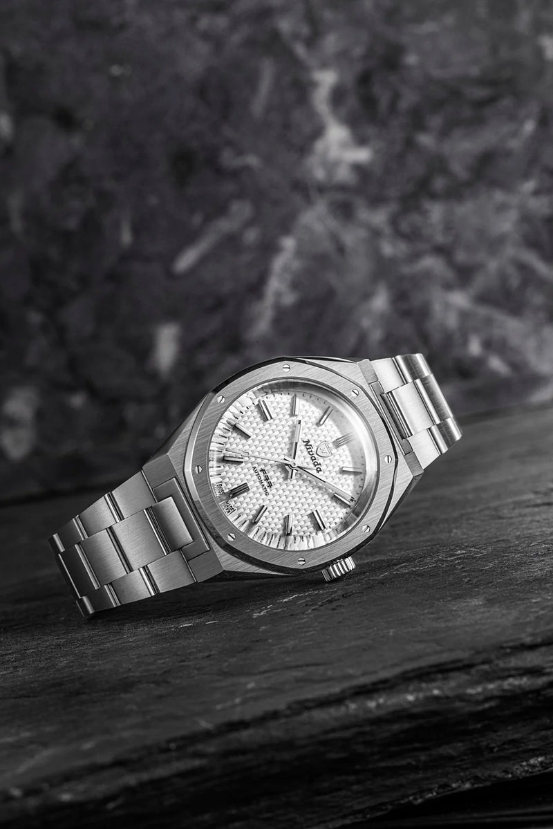 Nivada Grenchen F77 White MK2 Date 38mm 69014A77