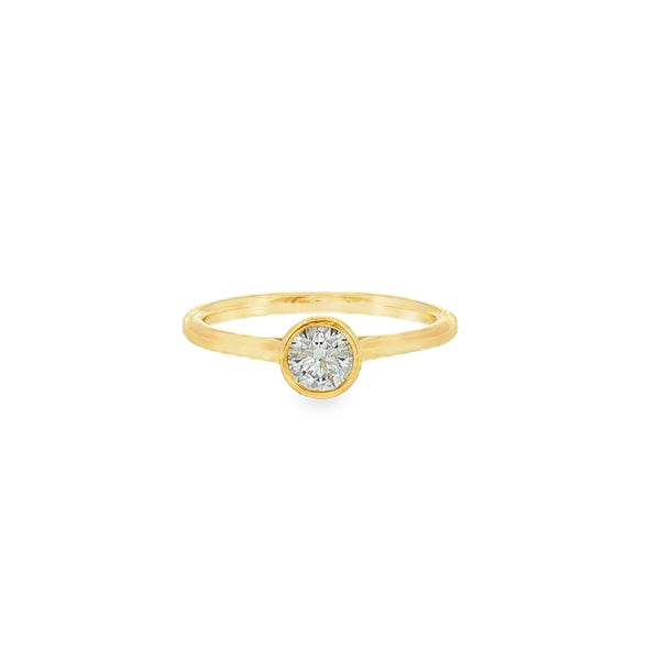 Round Brilliant Cut 0.40ct, 18ct Yellow Gold Rubover Set Ring