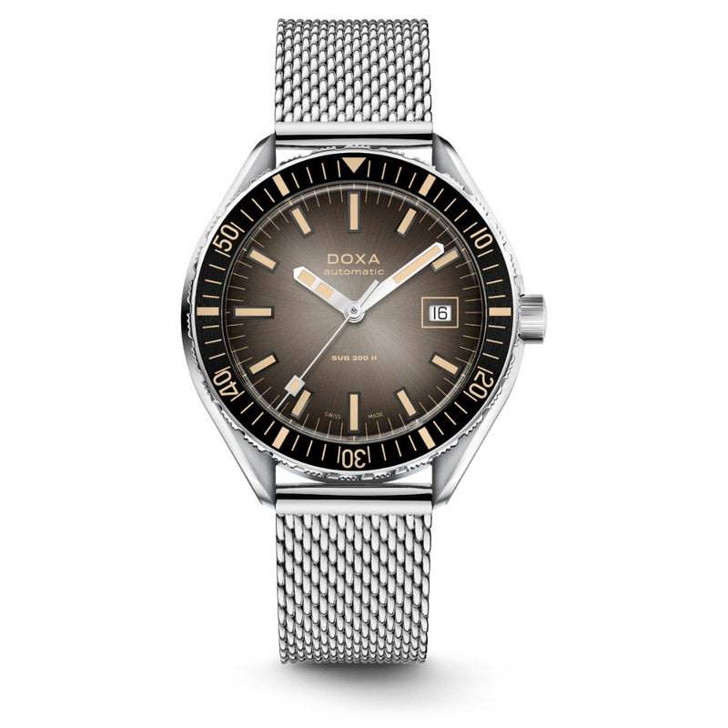 Doxa SUB 200 II Sharkhunter Vintage Black  Mesh Bracelet 44mm Watch 795.10.101B