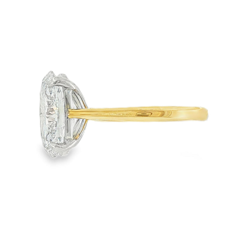 Oval Cut 5.05ct Lab Grown Diamond, 18ct Yellow Gold Ring