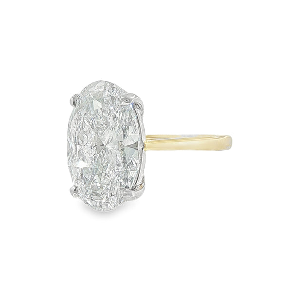 Oval Cut 10.05ct Lab Grown Diamond, 18ct Yellow Gold Ring