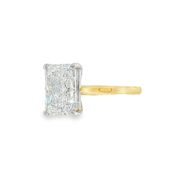 Radiant Cut 4.14ct Lab Grown Diamond, 18ct Yellow Gold Ring