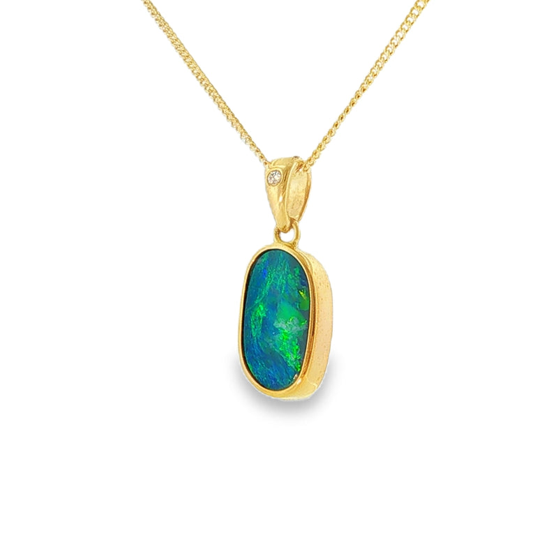 Doublet Opal and Diamond, 9ct Yellow Gold Pendant