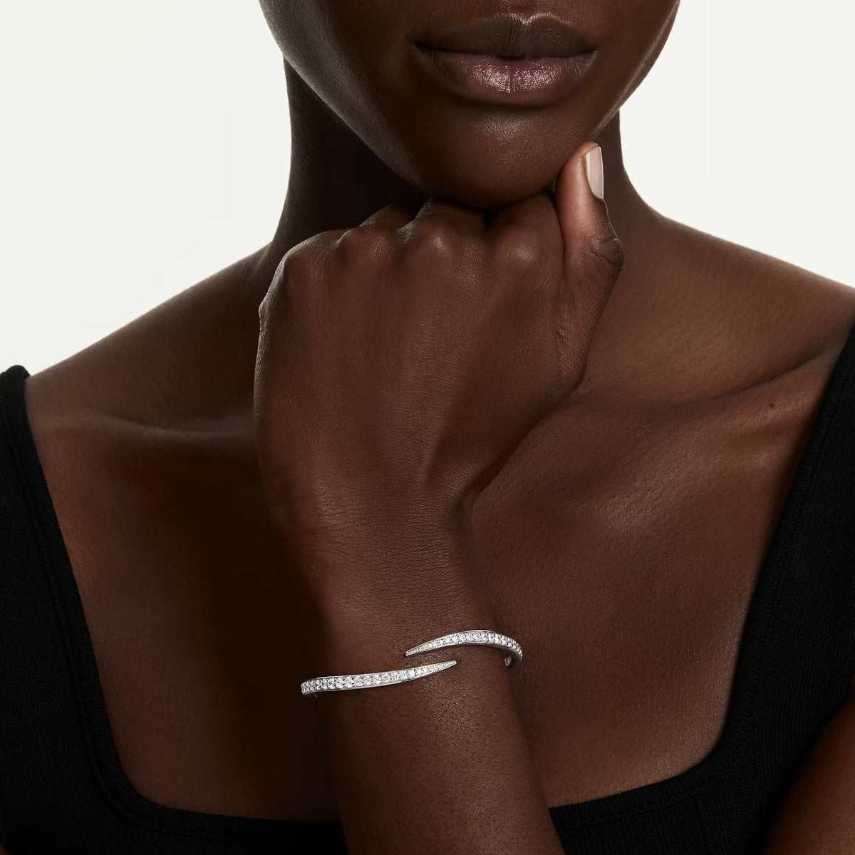 Swarovski Vienna Round cut, Swan, White, Rhodium plated Bangle