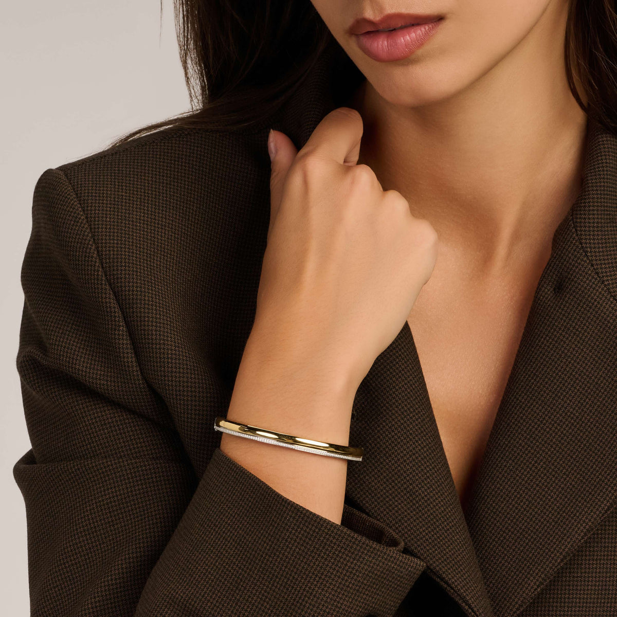 Ti Sento Bold Zirconia Bangle