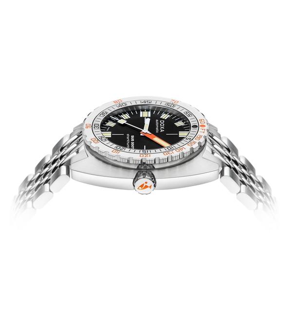 Doxa SUB 300T Sharkhunter Stainless Steel 840.10.101.10