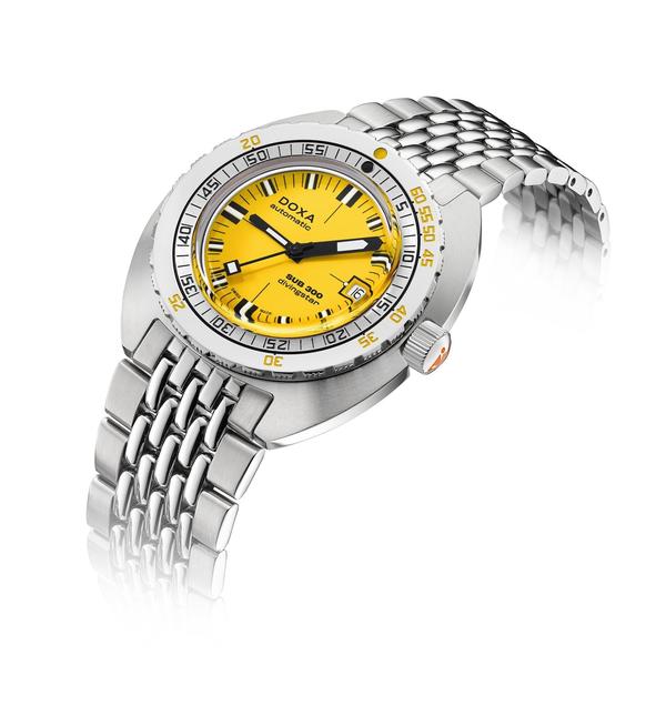 Doxa SUB 300 COSC Divingstar Stainless Steel 821.10.361.10