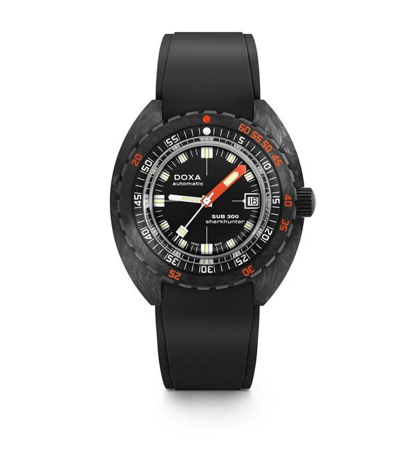 Doxa SUB 300 Carbon Sharkhunter Black Rubber 822.70.101.20