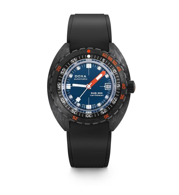 Doxa SUB 300 Carbon Caribbean Black Rubber 822.70.201.20